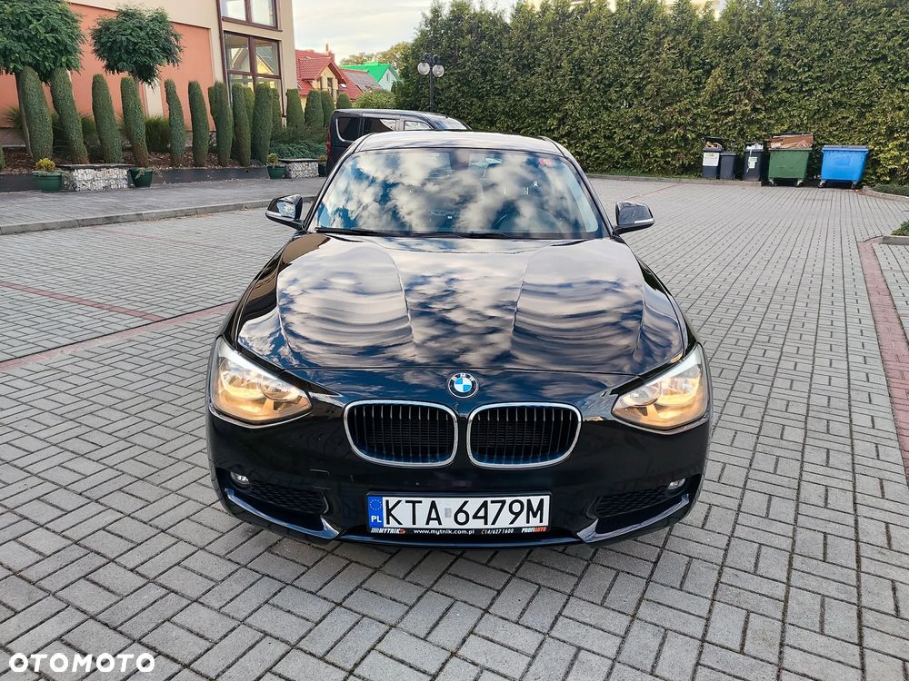 BMW Seria 1 116d Sport Line - 9