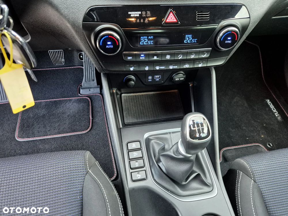 Hyundai Tucson 1.6 GDi Comfort 2WD - 27