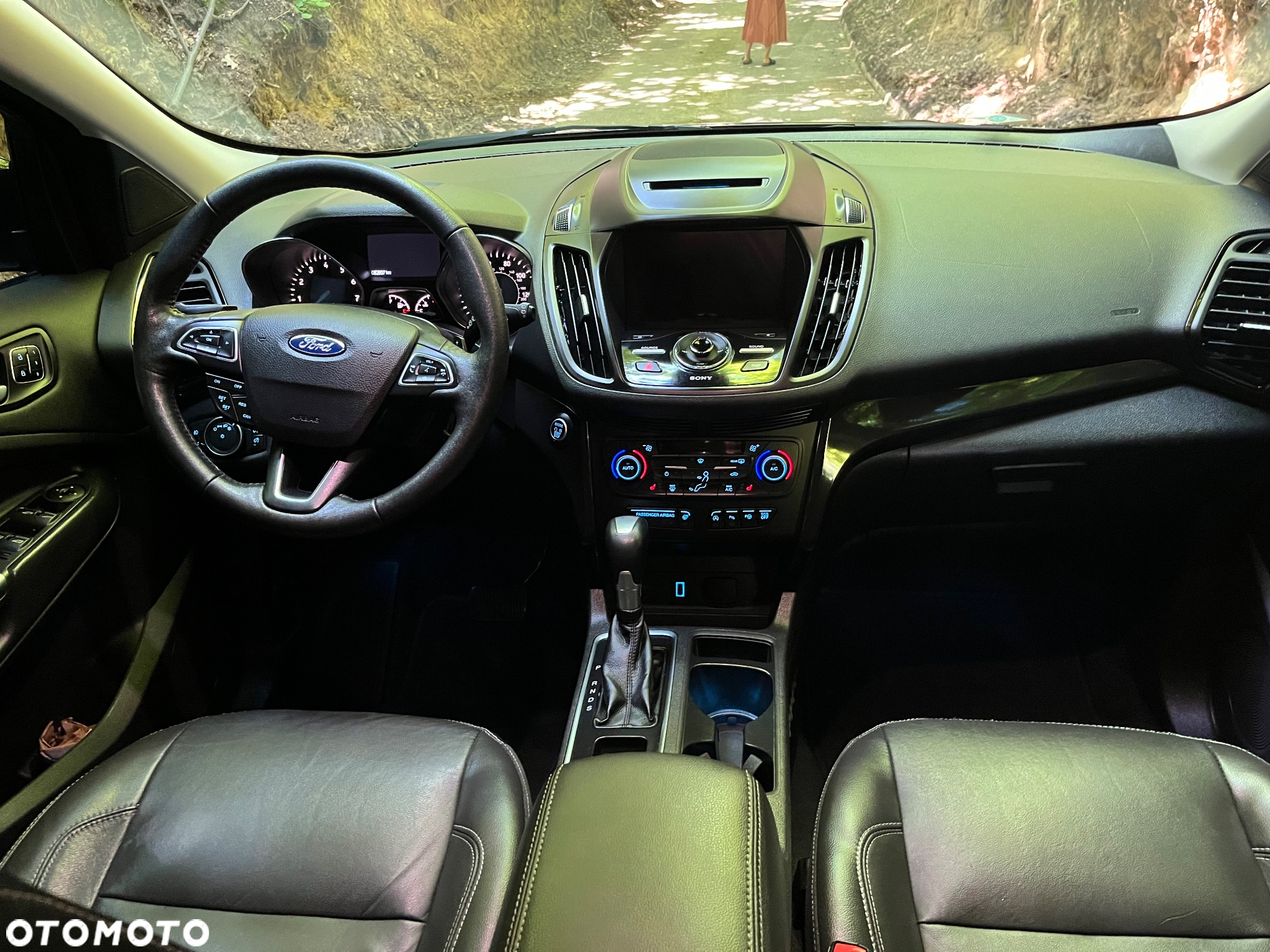 Ford Escape 2.0 EcoBoost AWD Titanium - 15