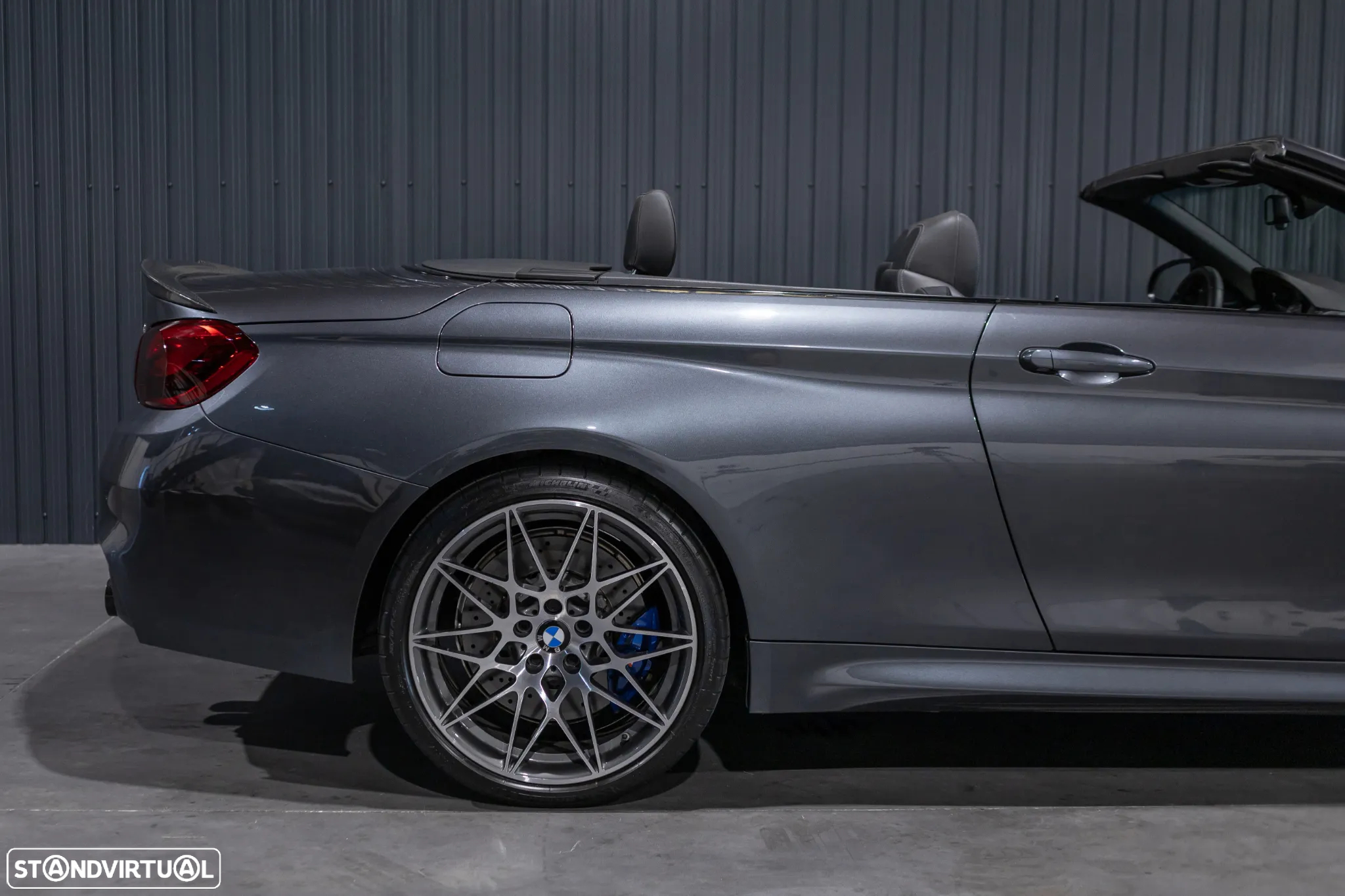 BMW M4 Auto - 43