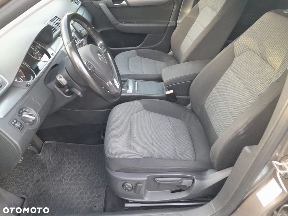 Volkswagen Passat 1.8 TSI Comfortline - 15