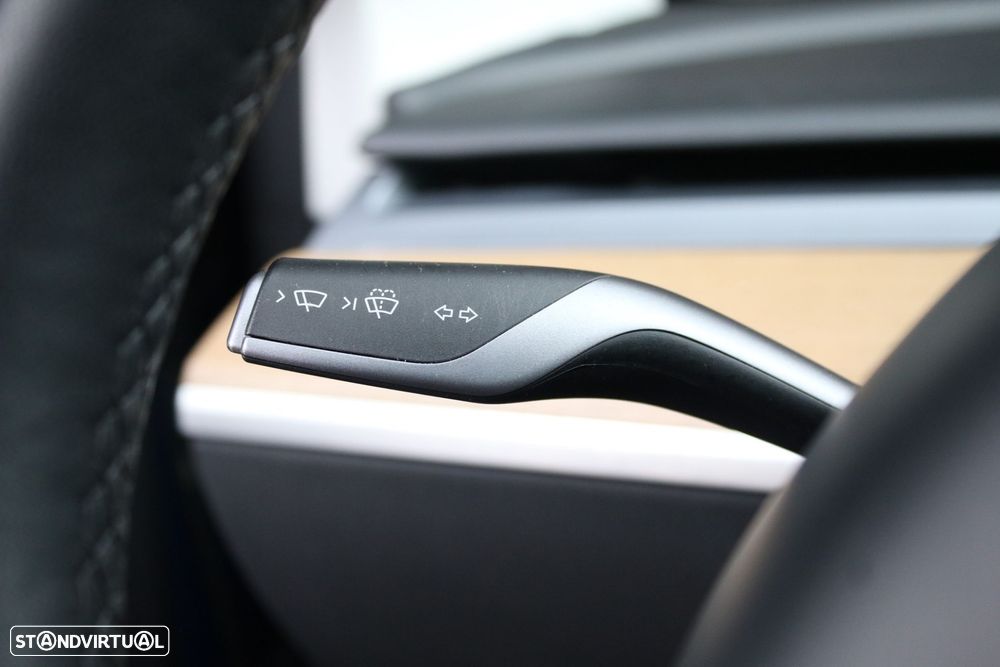 Tesla Model 3 Long Range Tração Integral - 30