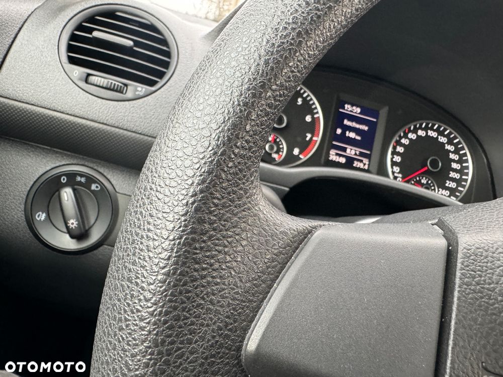 Volkswagen Caddy - 23