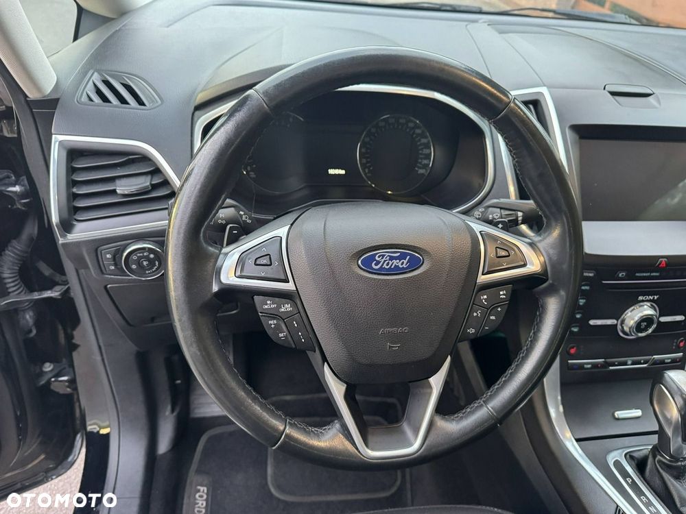 Ford Galaxy - 14