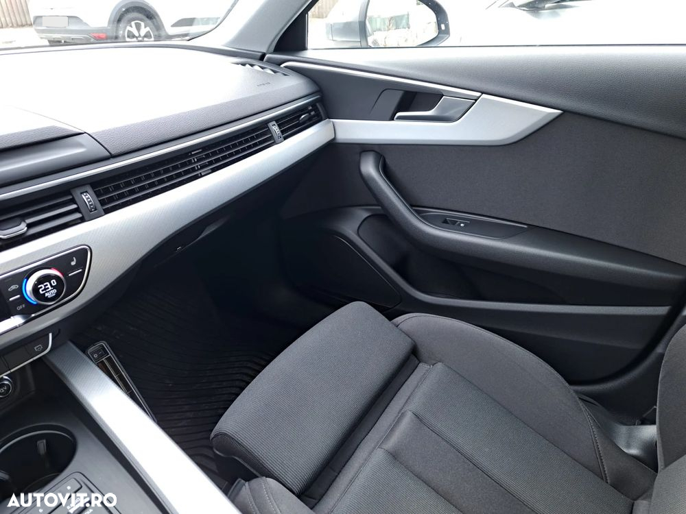 Audi A4 Avant 40 g-tron S tronic S line - 15