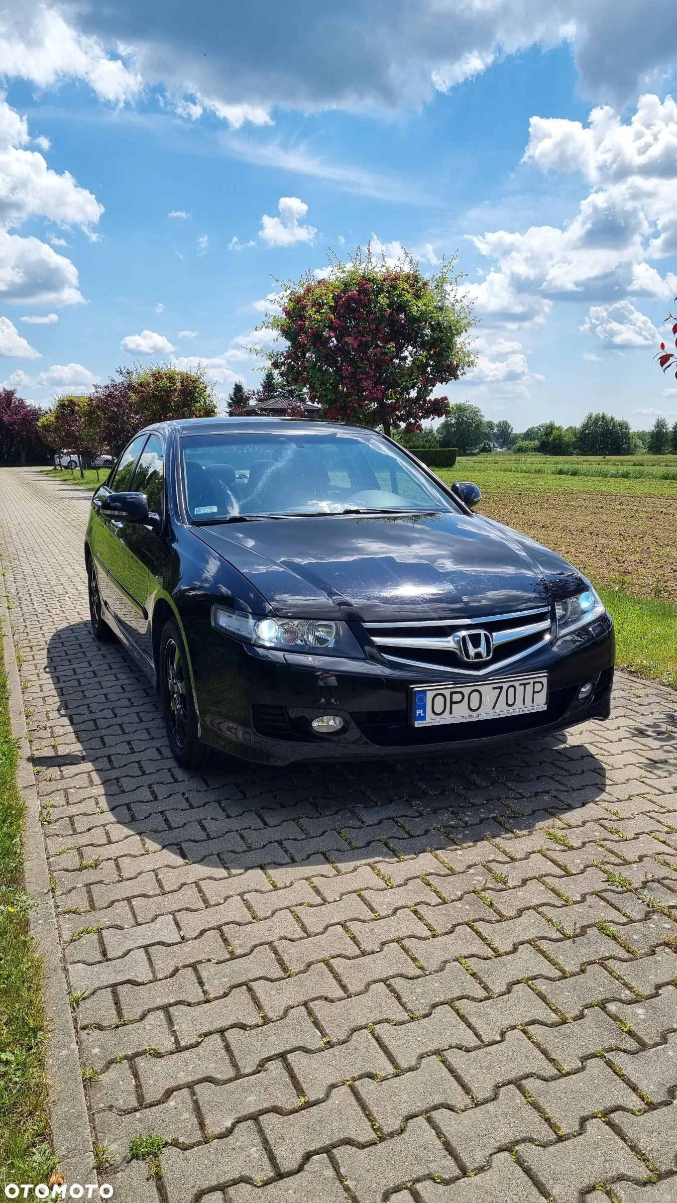 Honda Accord 2.0 Executive - 1