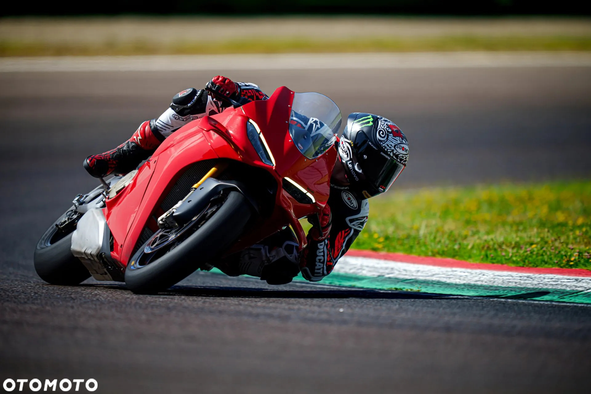 Ducati Panigale V4S - 17
