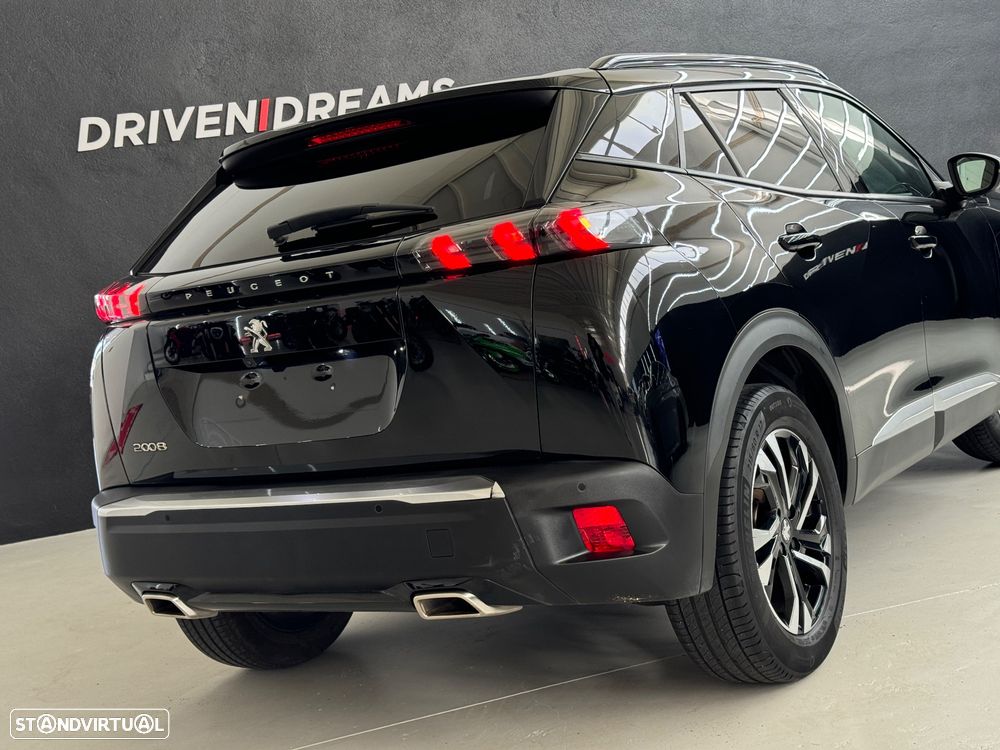 Peugeot 2008 1.2 PureTech Allure EAT8 - 8