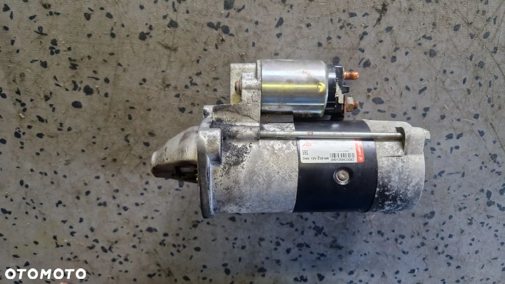 HYUNDAI H1 2.5TDI ROZRUSZNIK - 2