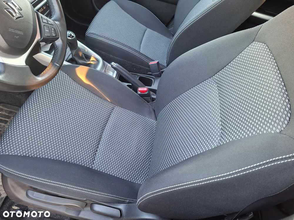 Suzuki Vitara 1.6 Premium 2WD - 6