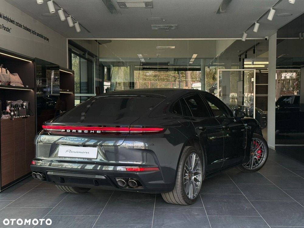 Porsche Panamera - 6