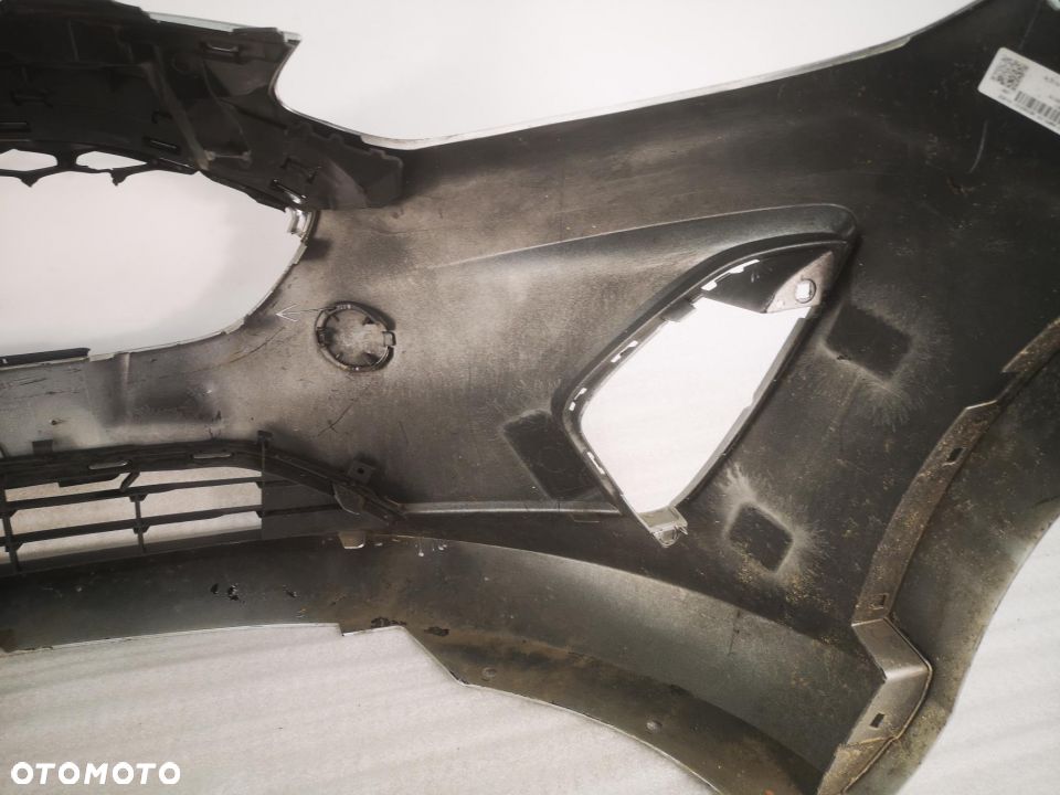FORD FIESTA MK8 17- SREBRNY ZDERZAK PRZEDNI PRZÓD NR AUKCJI NZ580 - 22