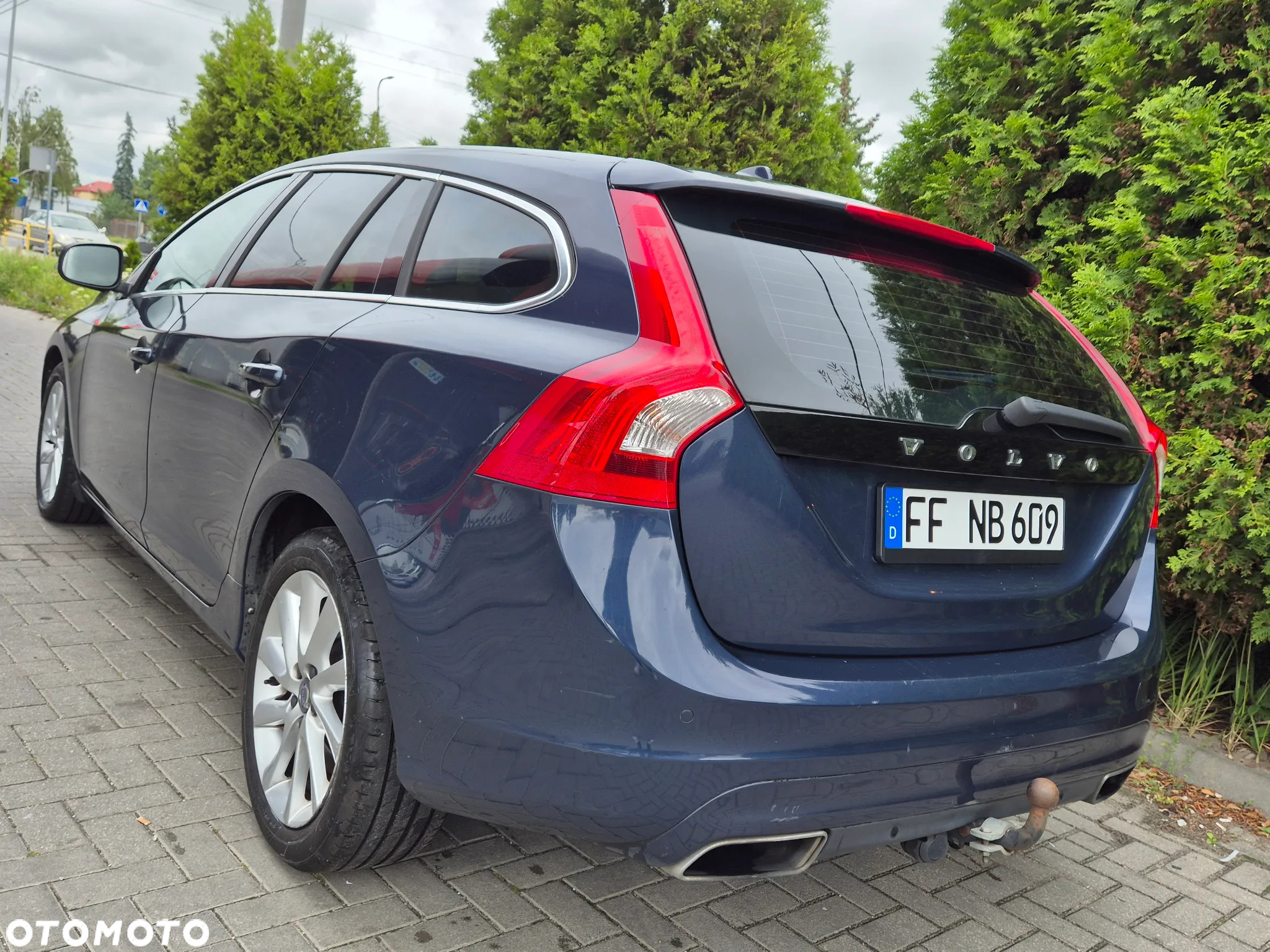 Volvo V60 D4 Drive-E Dynamic Edition (Momentum) - 10