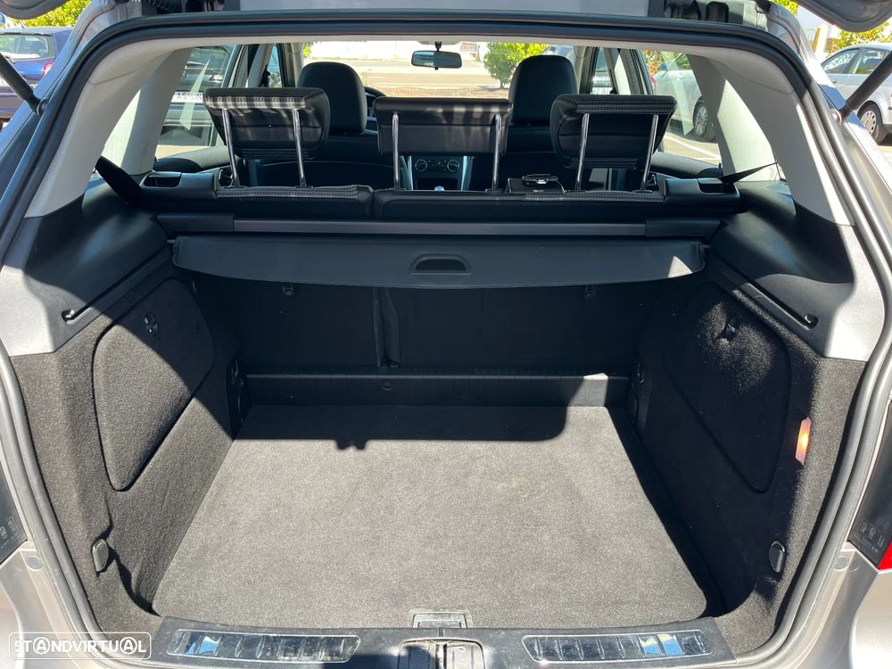 Mercedes-Benz B 150 Standard - 13
