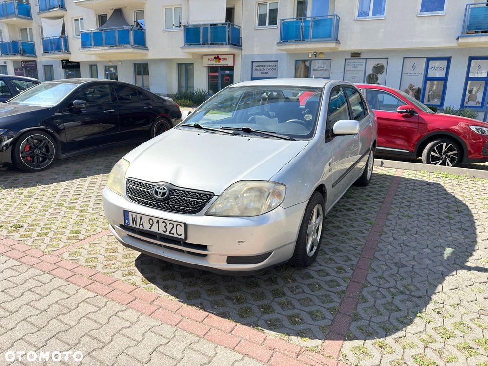 Toyota Corolla - 1