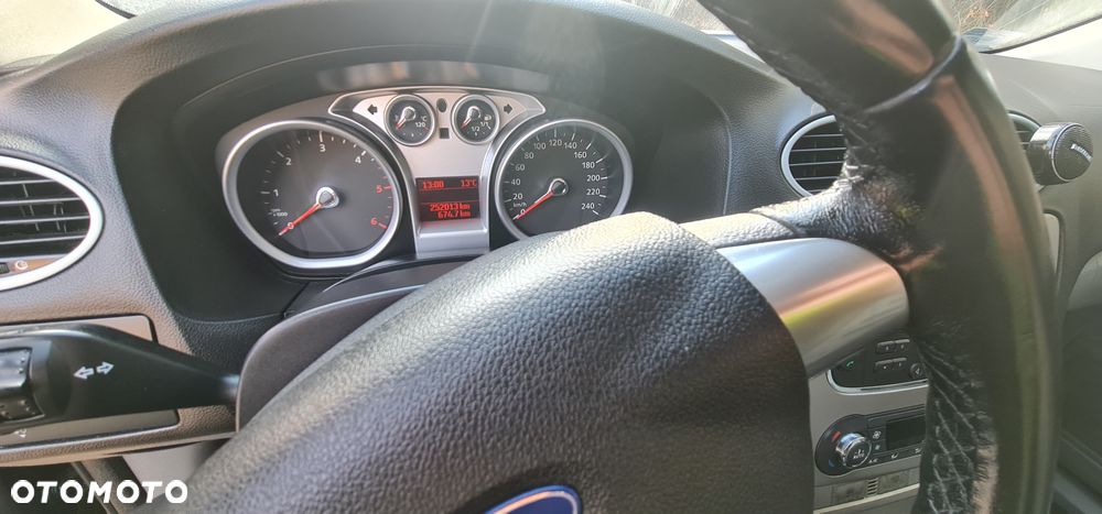 Ford Focus 1.6 TDCi Trend - 9