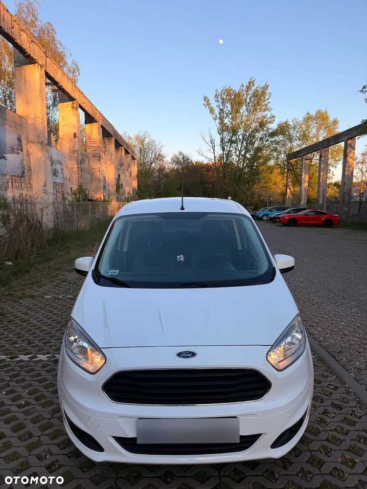 Ford Tourneo Courier 1.0 EcoBoost Trend - 5