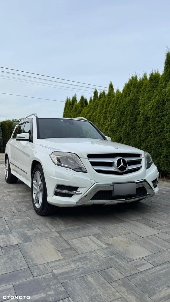 Mercedes-Benz GLK 350 4-Matic - 9