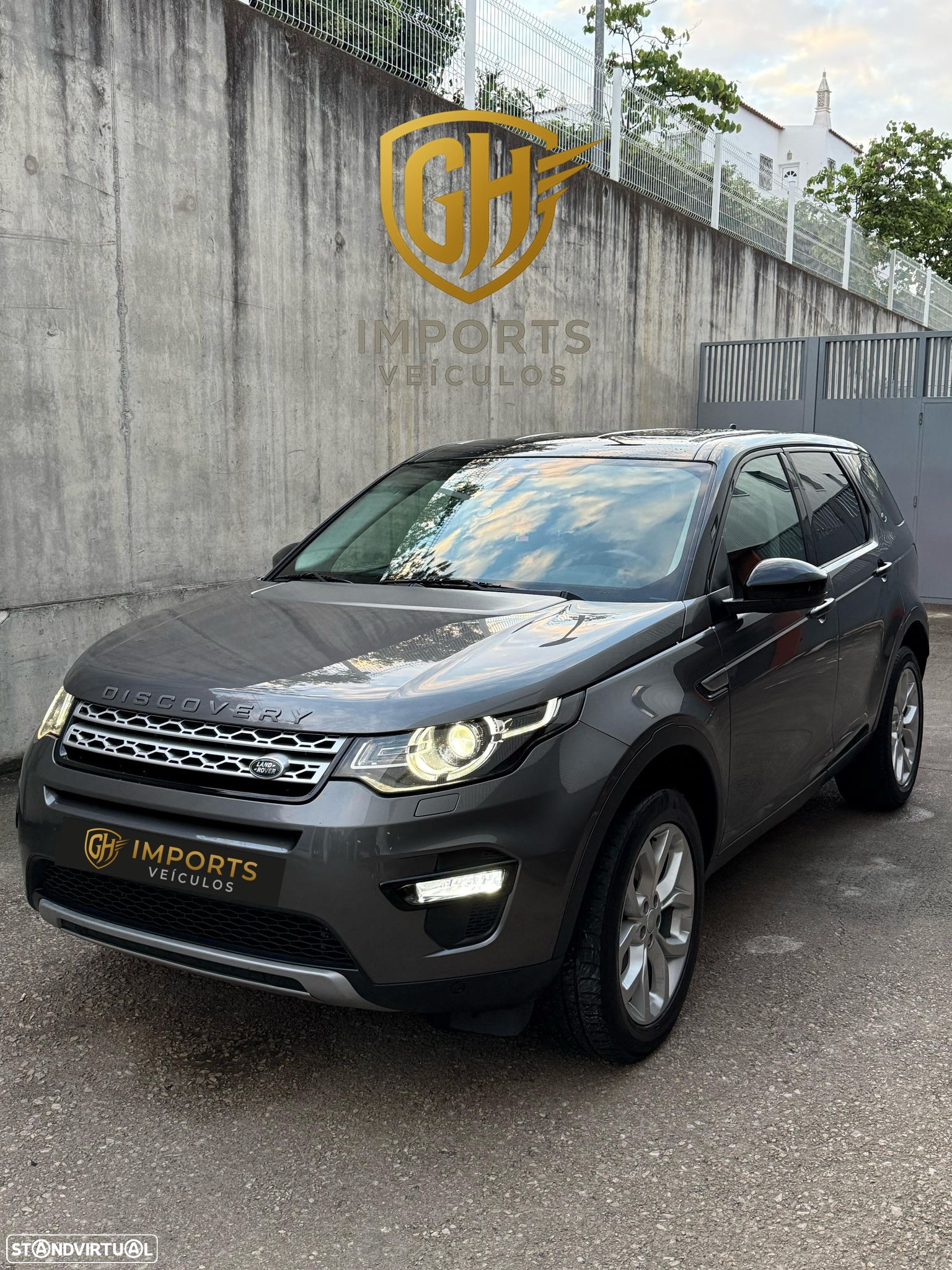 Land Rover Discovery Sport 2.0 D AWD HSE - 23