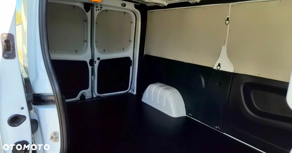 Nissan Primastar - 37
