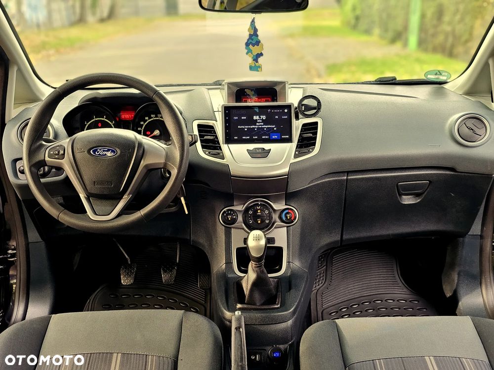 Ford Fiesta 1.25 Ghia EU5 - 23