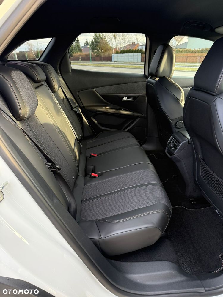 Peugeot 3008 PureTech 130 Stop & Start GPF EAT8 GT - 13