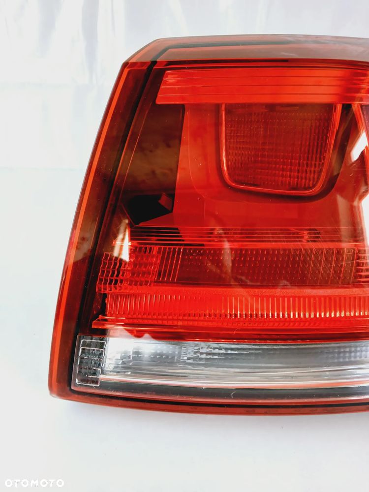 Lampa Tył Tylna Prawa Błotnik VW Golf VII 7 Hatchback - 2