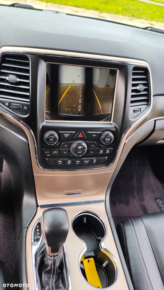 Jeep Grand Cherokee 3.0 CRD Overland Summit - 12