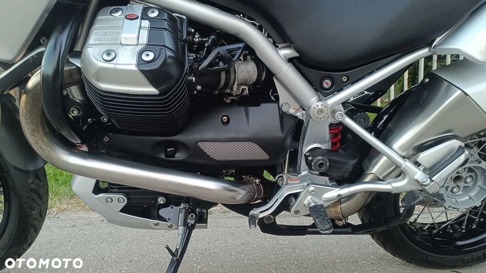 Moto Guzzi Stelvio - 17