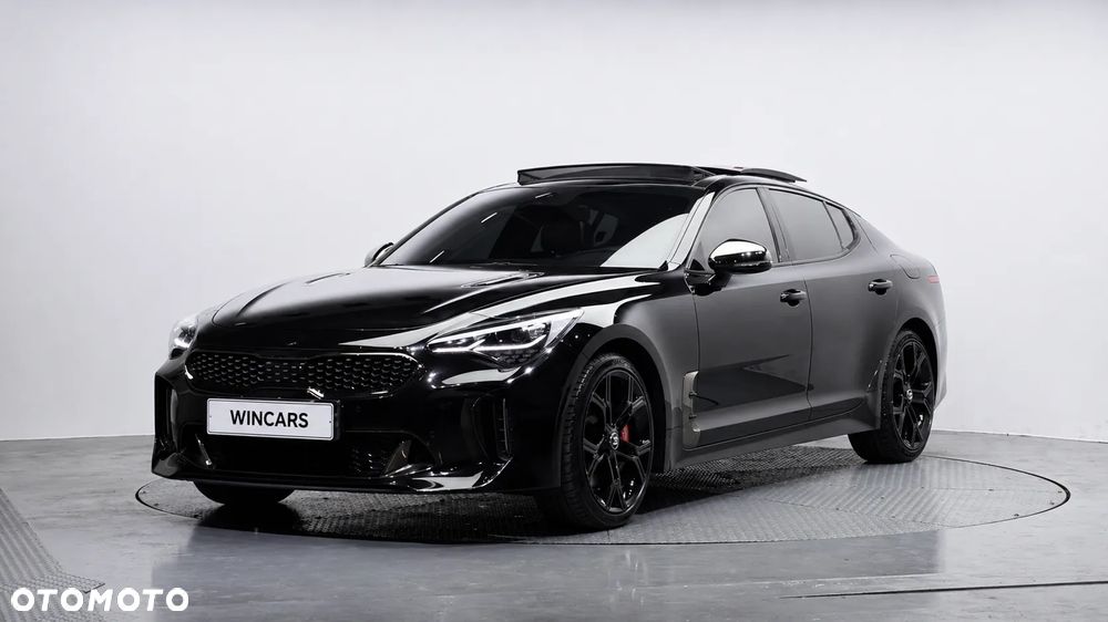 Kia Stinger - 2