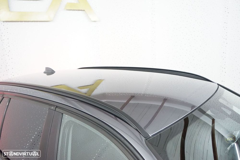 BMW 320 d Touring Auto Exclusive - 12