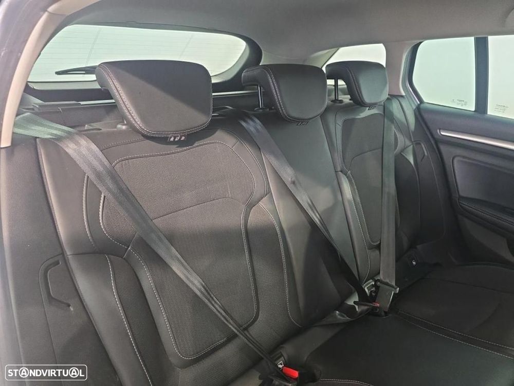 Renault Mégane Sport Tourer 1.5 Blue dCi Intens - 6