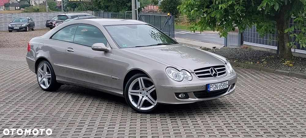 Mercedes-Benz CLK - 5
