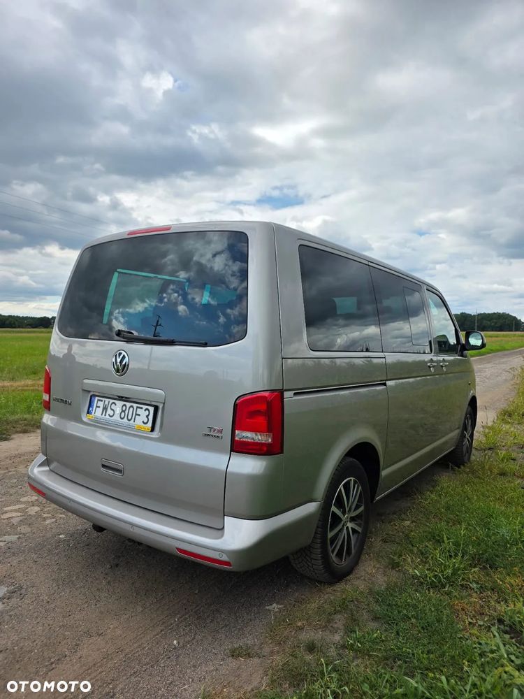 Volkswagen Multivan - 22