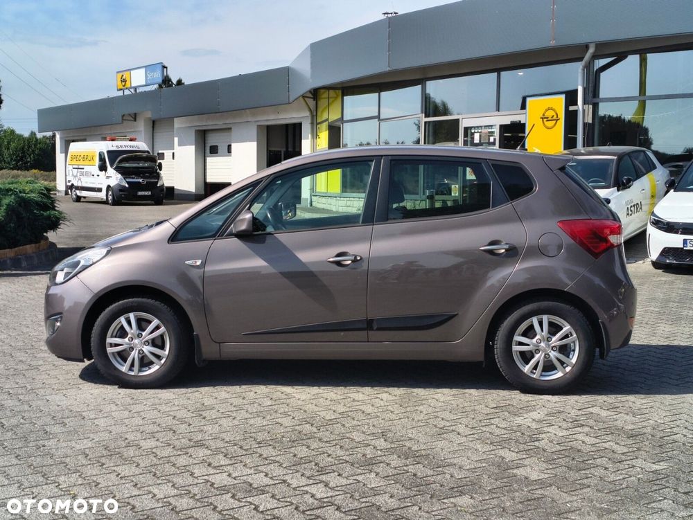 Hyundai ix20 - 3