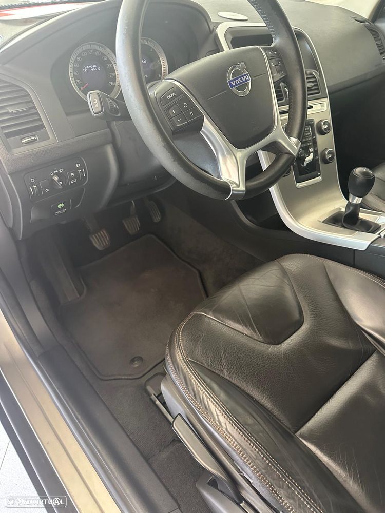 Volvo XC 60 2.0 D3 Drive - 2
