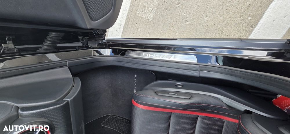 Mercedes-Benz A 45 AMG 4Matic AMG Speedshift 7G-DCT - 22