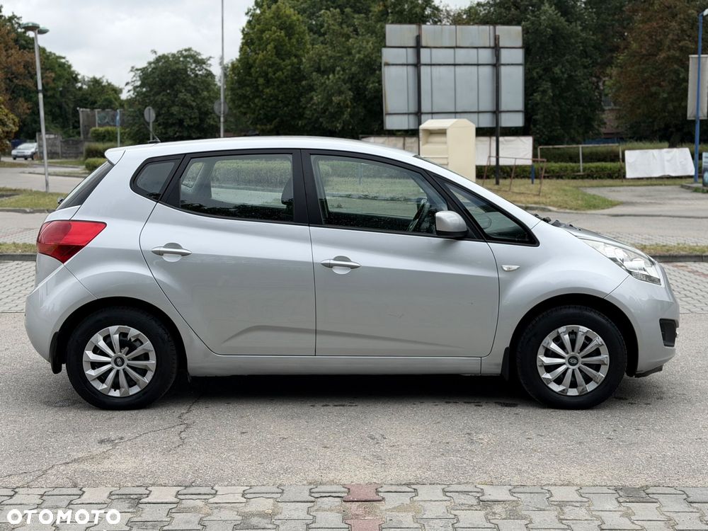 Kia Venga 1.4 L - 8
