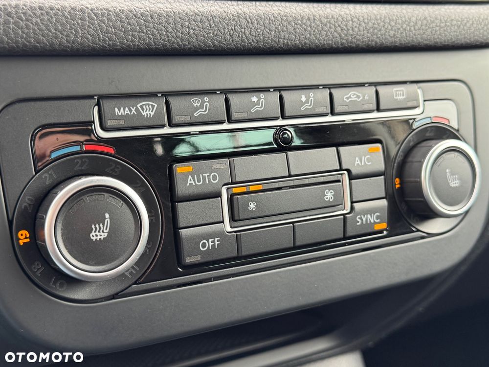 Volkswagen Tiguan 2.0 TDI DPF BlueMotion Technology Cup Sport & Style - 32