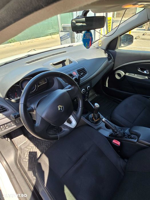 Renault Fluence 1.6 Authentique - 1