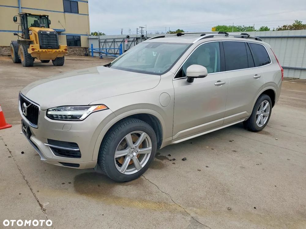 Volvo XC 90 T8 AWD Twin Engine Geartronic Momentum - 2