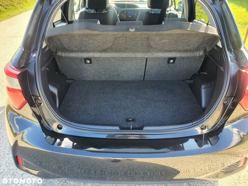 Toyota Yaris Hybrid 1.5 VVT-i Y20 Club - 24