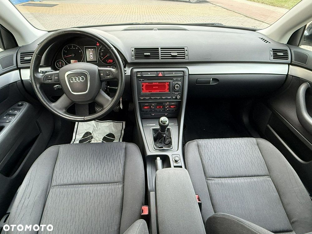 Audi A4 Avant - 5