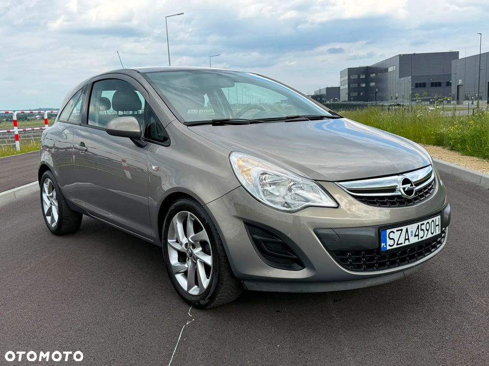 Opel Corsa 1.4 16V Enjoy - 1