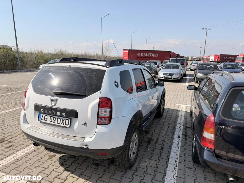 Dacia Duster dCi 110 FAP 4x2 Laureate - 6