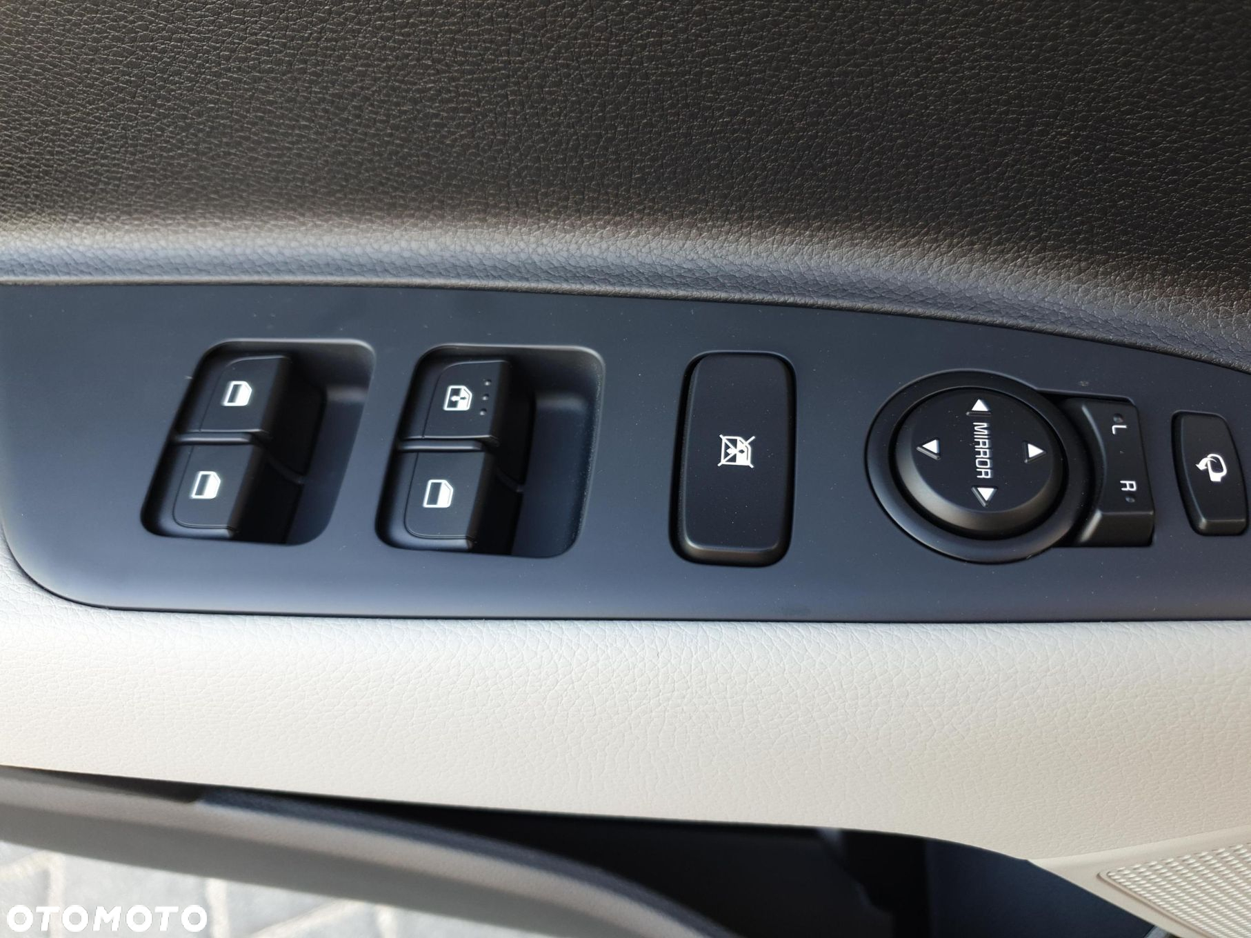 Kia Stonic 1.0 T-GDI L DCT - 16