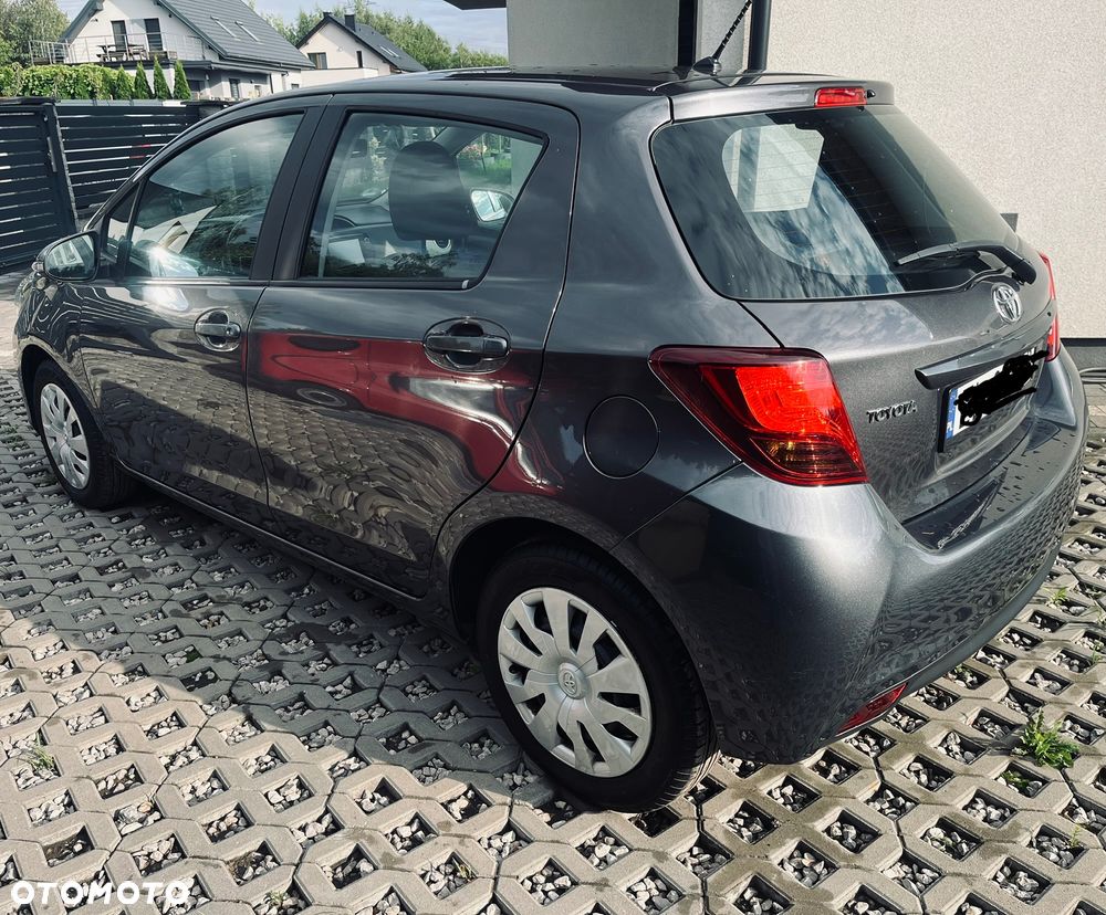 Toyota Yaris 1.0 VVT-i Comfort mit Design-Paket - 6