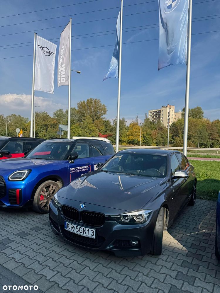 BMW Seria 3 2018 photo 4