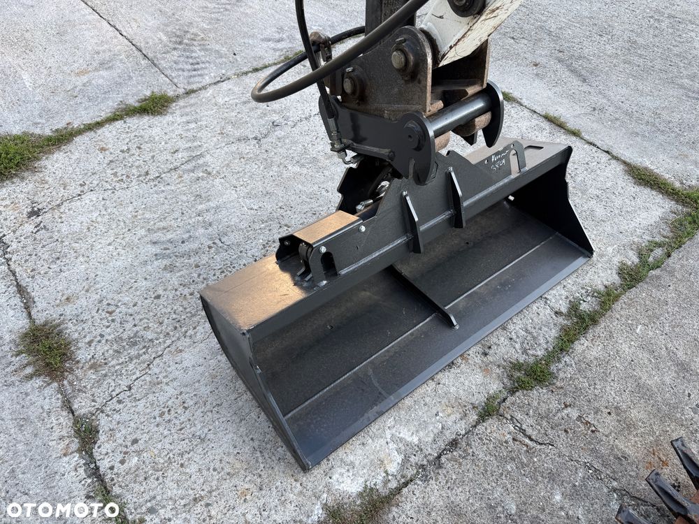Bobcat Minikoparka E27z - 8