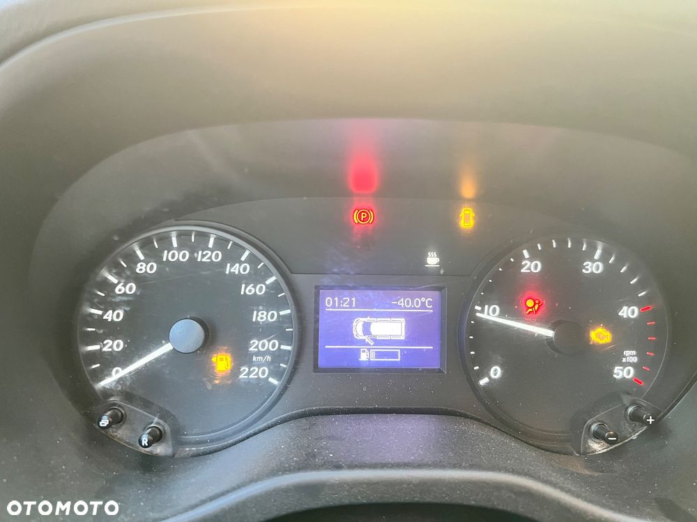 Mercedes-Benz Vito - 11